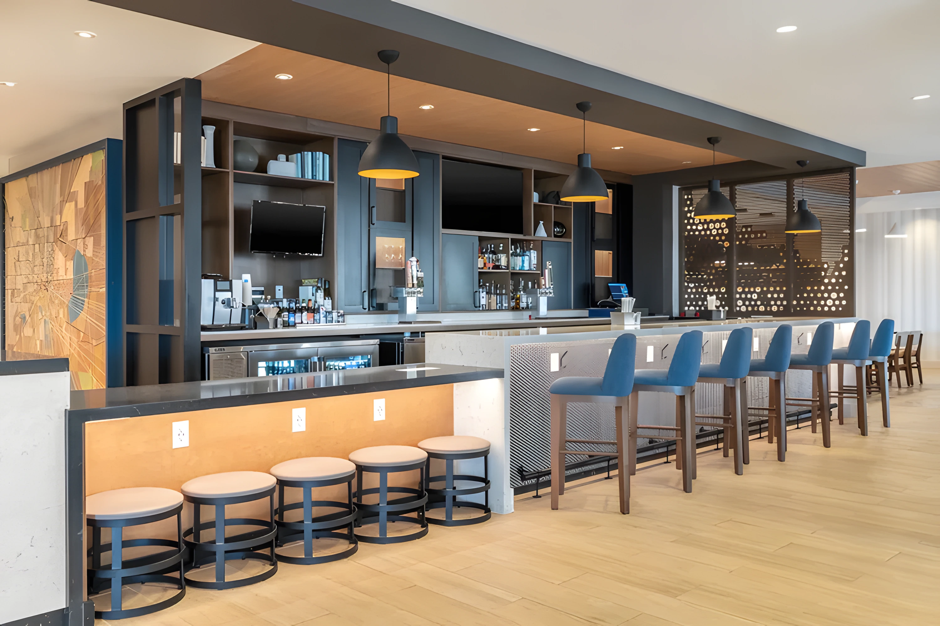 Hyatt Place — project photo 7 of 13