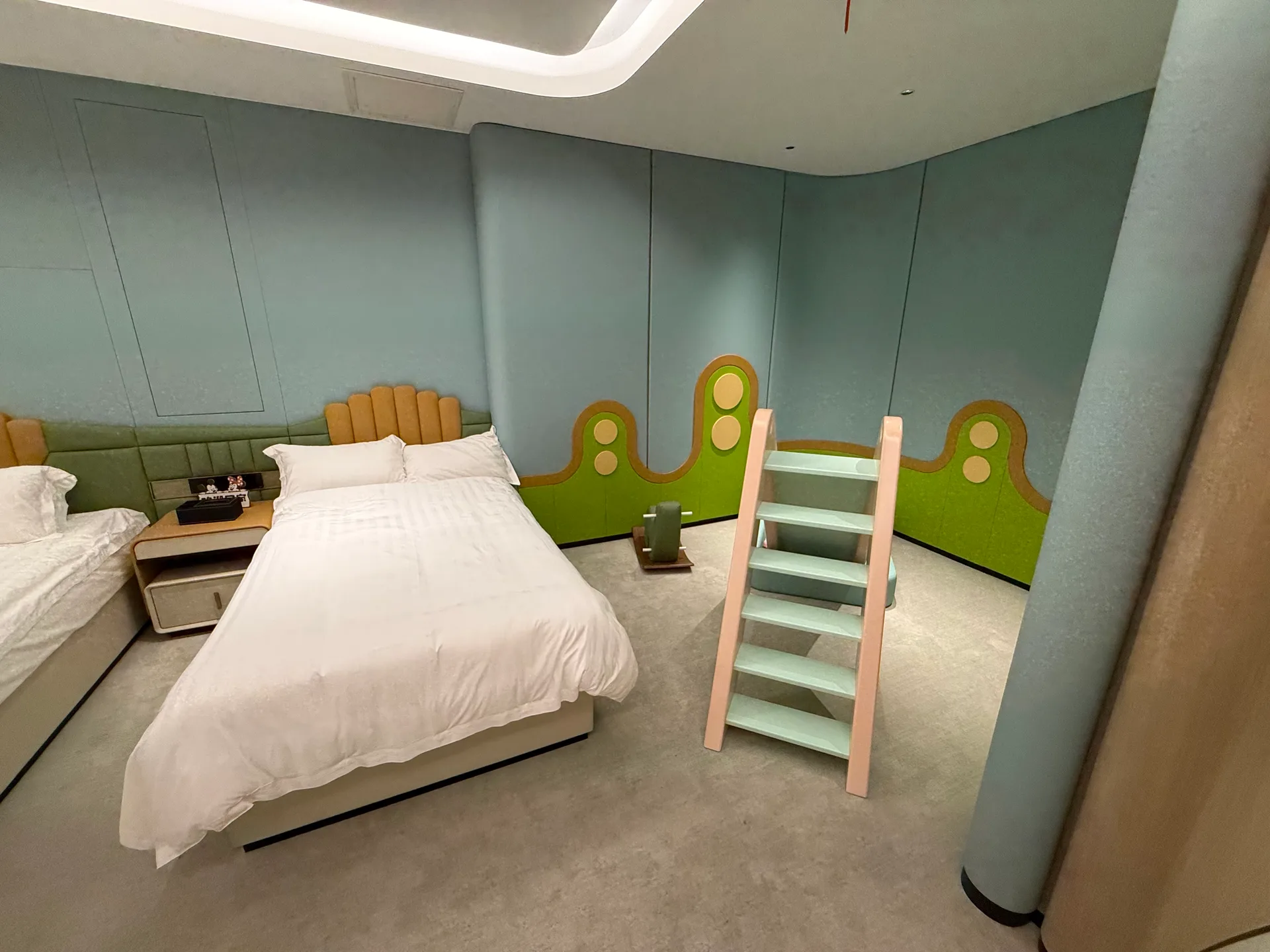 Hotel Room Design showroom image 12 of 24