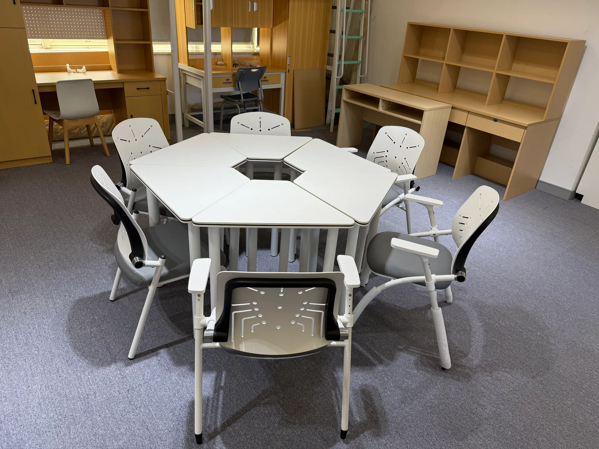 Kindergarten & School showroom image 9 of 10
