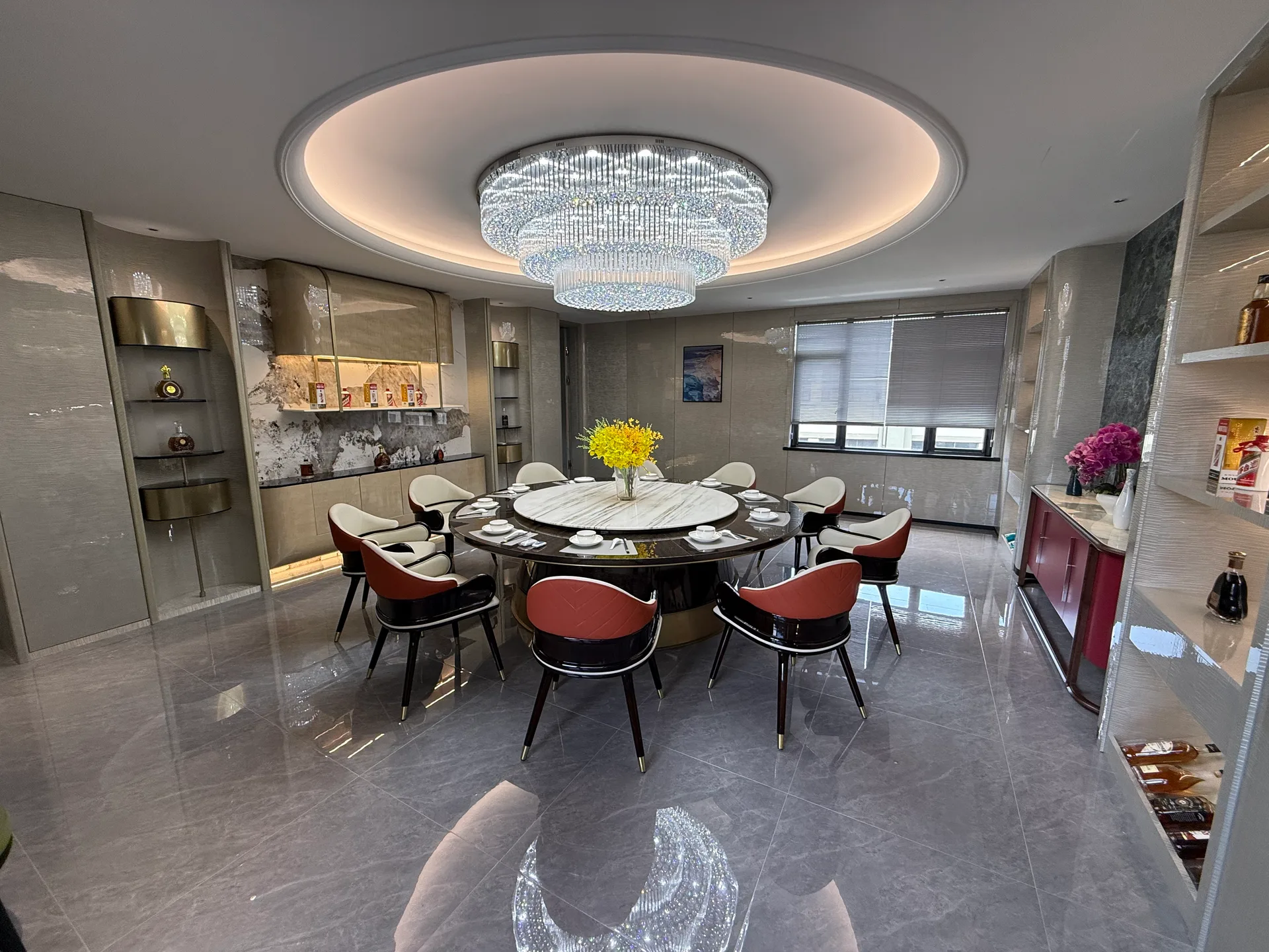 Kitchen showroom category