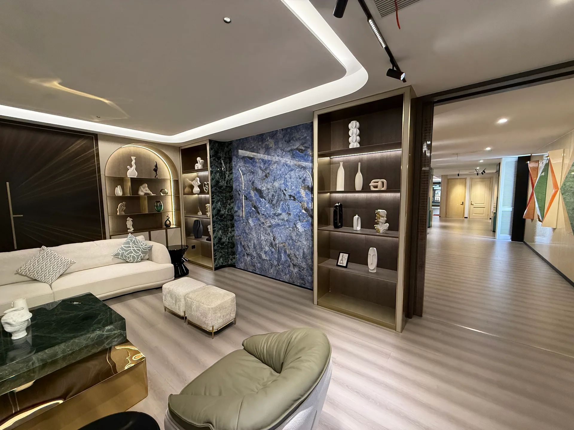 Living Rooms showroom image 3 of 8